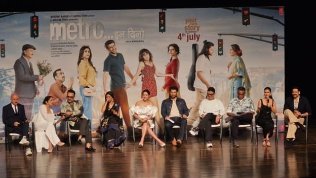 Bal Gandharva Rang Mandir auditorium movie preview of facilities